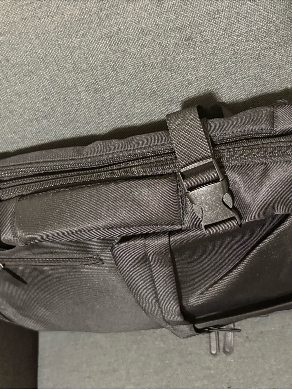 Backpack - Picture 6 of 9